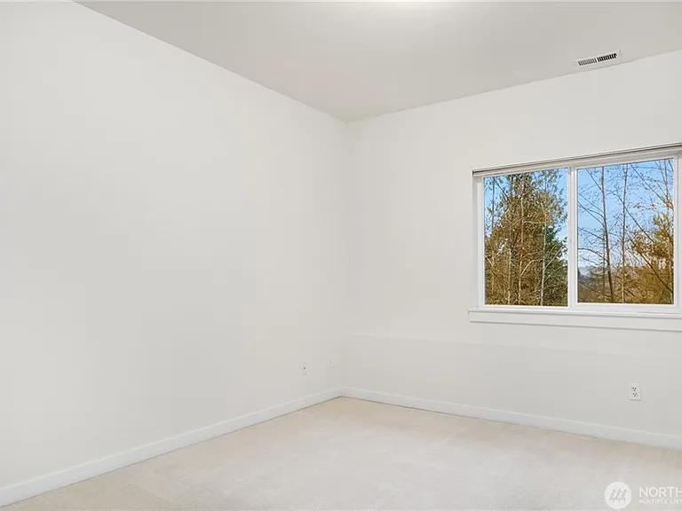 15241 272nd Pl NE — Photo 31