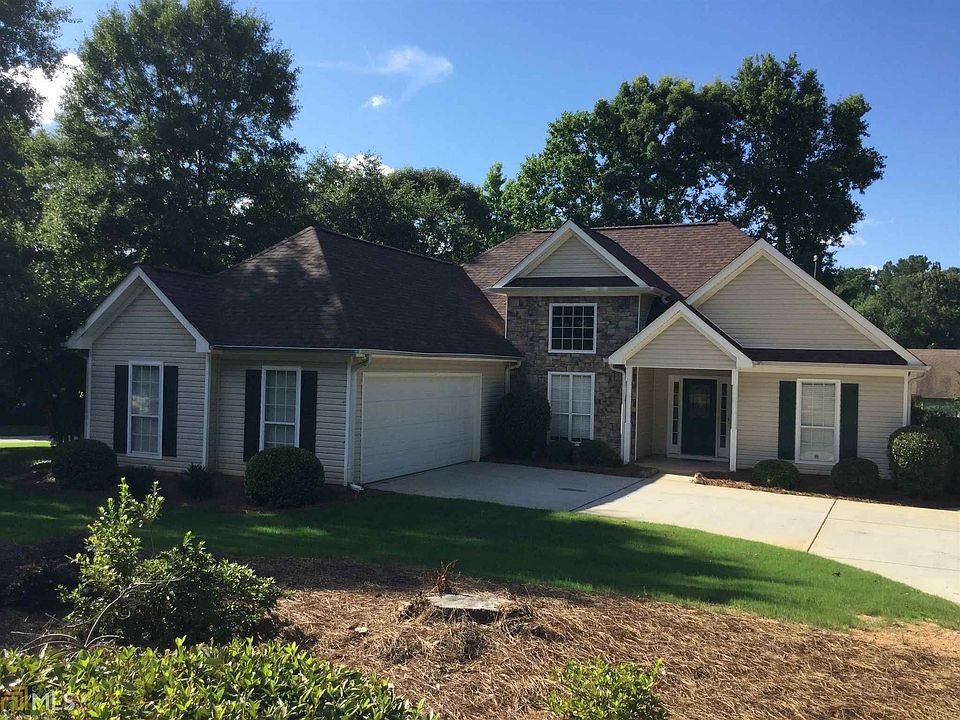 1st image of 174 Oakwood Trl
