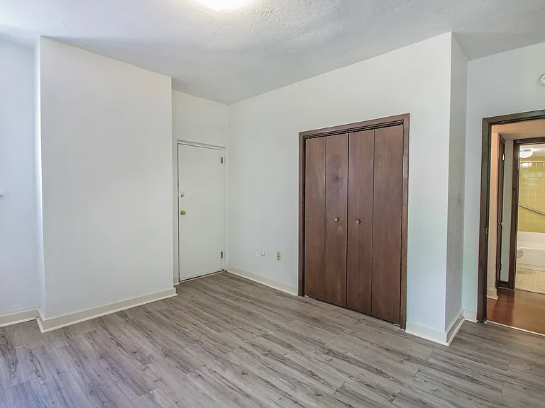 200 Rebecca Ave #2 — Photo 7