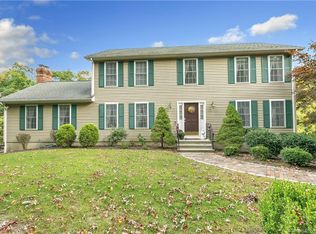 82 Rocky Rest Rd, Shelton, CT 06484