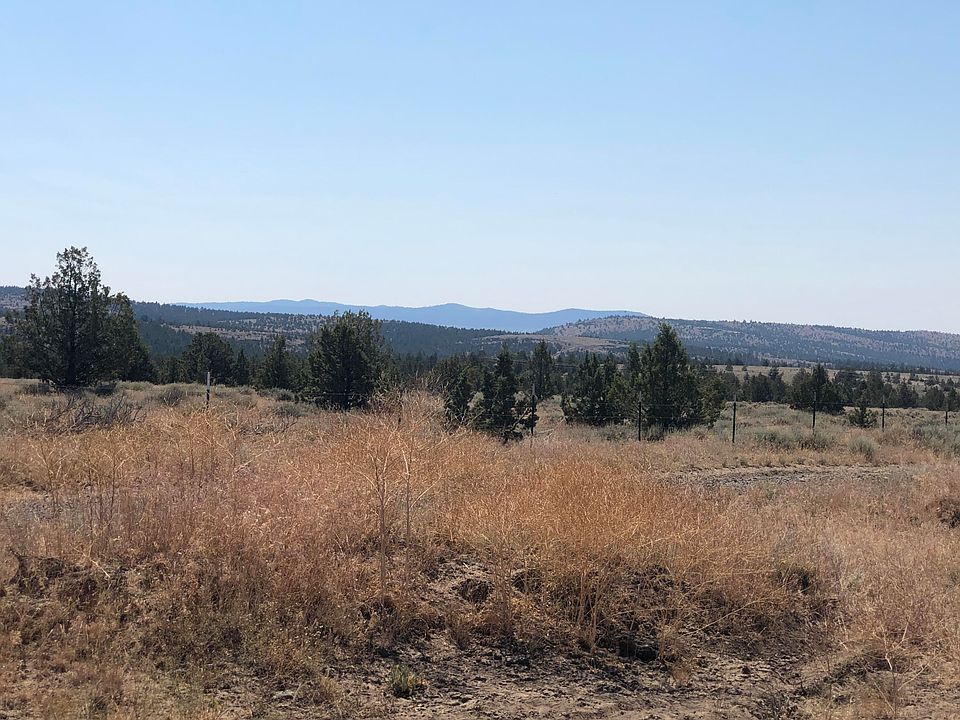 1st image of 6327 SE Coyote Ln