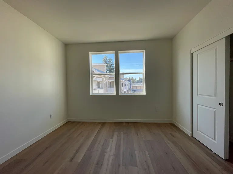 3 Healdsburg Ave — Photo 10