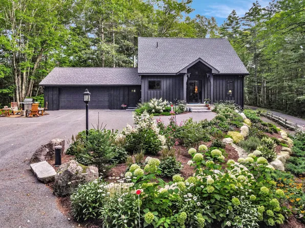 83 Tilton Point Trail, Oakland, ME 04963