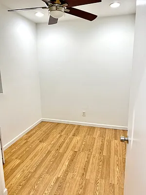 Rented by Paley Management | media 11