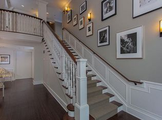 151 John St, Seattle, WA 98109