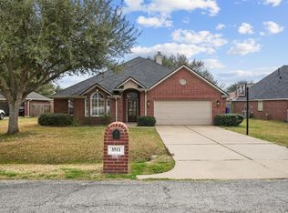 3811 Doveswood Cir, Needville, TX 77461