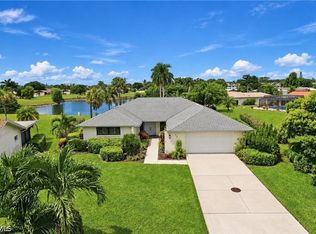 428 Pine Lake Dr, Naples, FL 34112