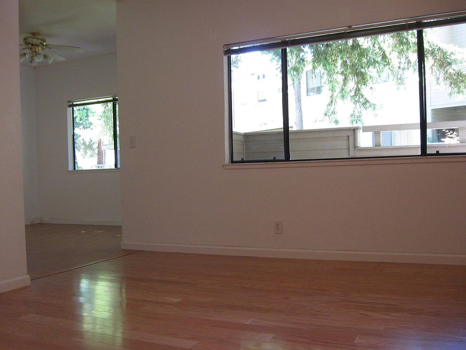 1st image of 13XX Fairway Entrance Dr #4