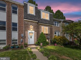 2524 Vineyard Ln, Crofton, MD 21114