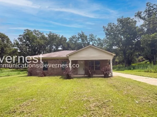 718 Court St, Coldwater, MS 38618