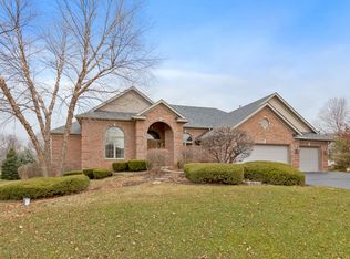 3410 Cypress Dr, Spring Grove, IL 60081