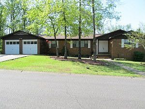 1st image of 126 Dawn Cir