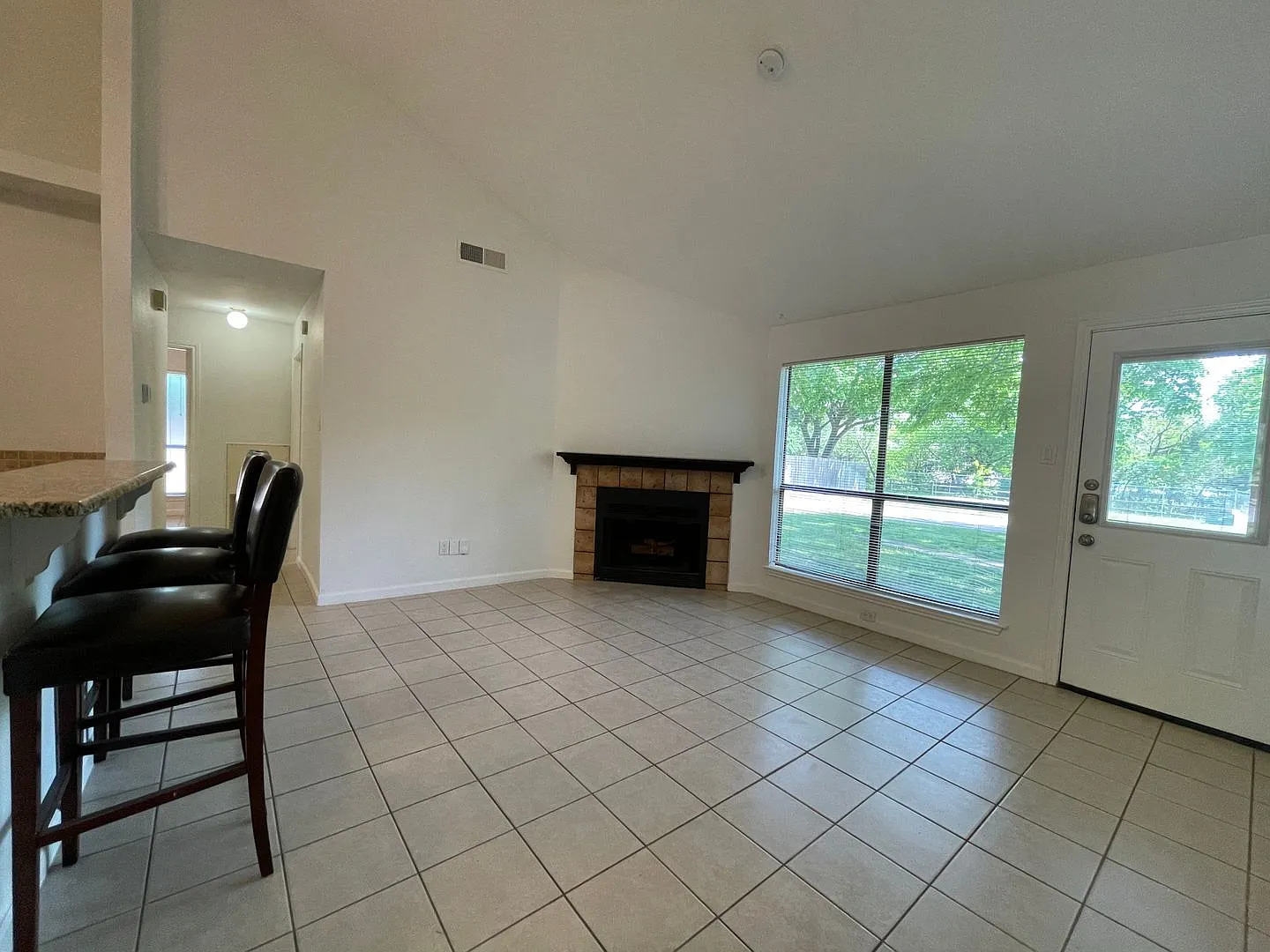 Coming Soon 2 Bedroom 2 Bath Duplex In Euless — Photo 2