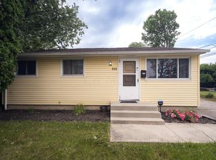 844 Harwood Dr, Columbus, OH 43228