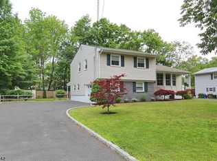 193 Hickson Dr, New Providence, NJ 07974