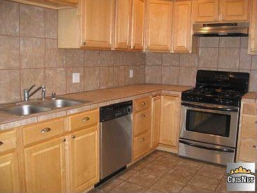 5th image of 4349 Bakman Ave