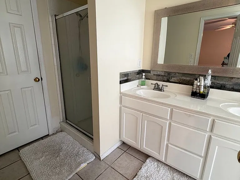 1508 N Yellowood Ave — Photo 35
