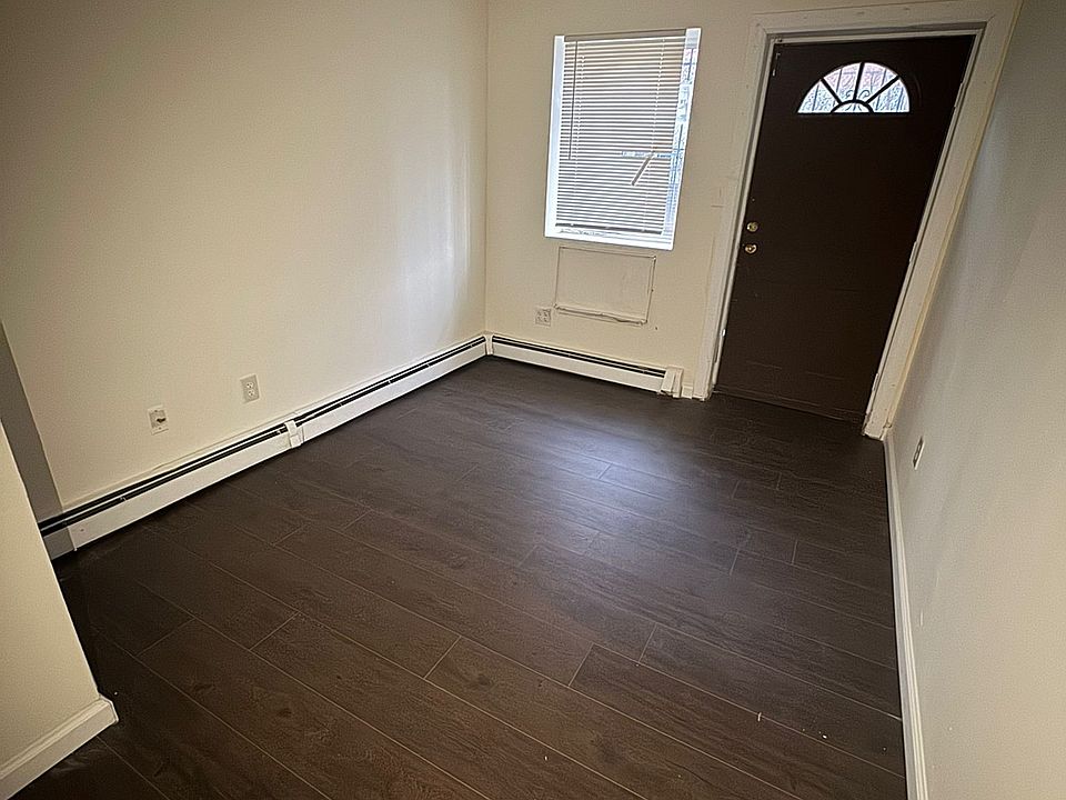 1st image of 3949 Laconia Ave #1F