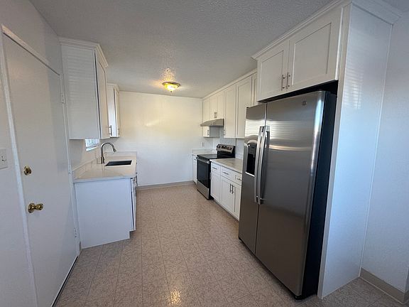 2nd image of 1539 Sherman St #C