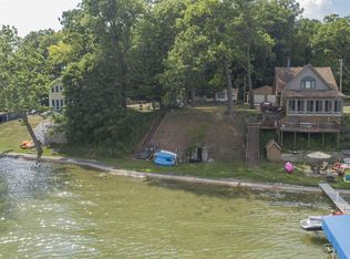 3120 W Sycamore Beach Rd, Angola, IN 46703