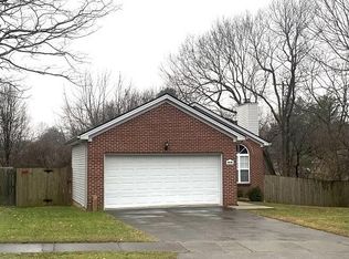 980 Higbee Mill Rd, Lexington, KY 40503