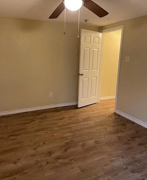 706 Harris Ave — Photo 8
