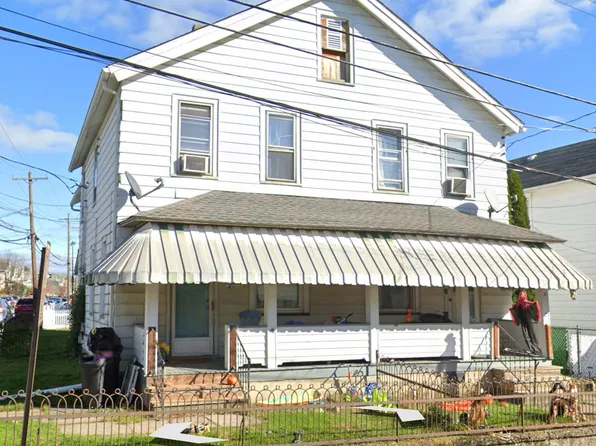 48 Oak St, Palmerton, PA 18071