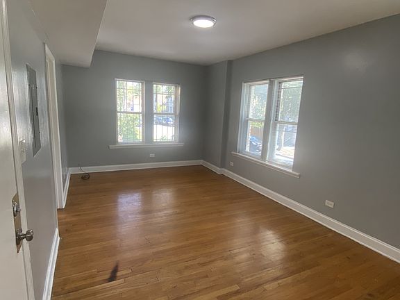 2nd image of 3432 W Franklin Blvd #14506966