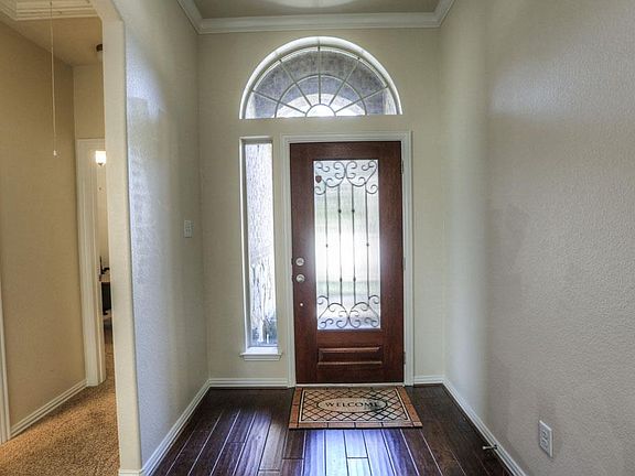 3rd image of 17006 Crockett Bend Ct