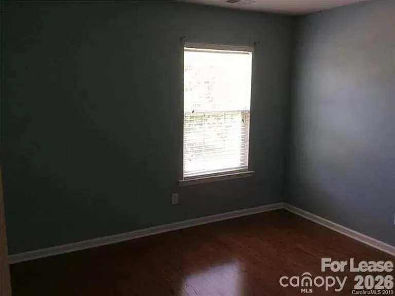 9204 Bellegarde Dr — Photo 18