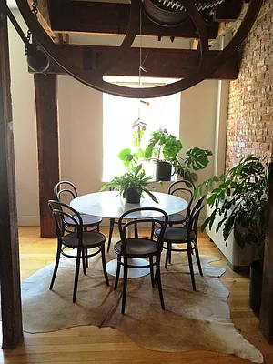 Rented by The Durst Organization | media 14