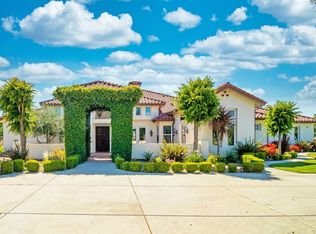 4325 S Riverbend Ave, Sanger, CA 93657