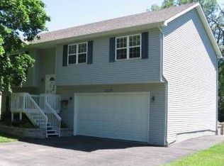 43435 N Cox Dr, Antioch, IL 60002