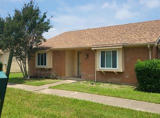 56 E Mountain Creek Dr #22, Grand Prairie, TX 75052