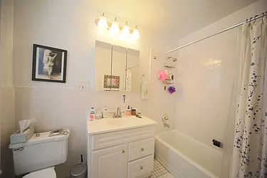 Rented by Metropolitan Realty