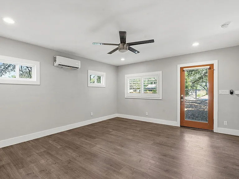 1506 Chelsea Ln — Photo 24