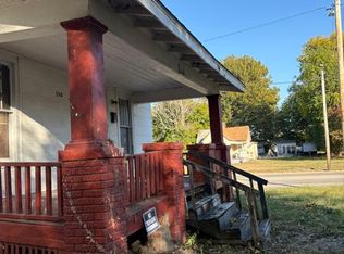 550 E Division St, Decatur, IL 62526