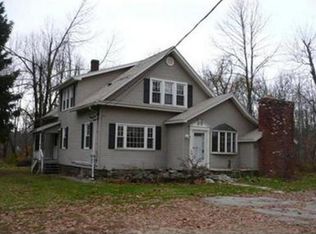 75 Pleasant St, Paxton, MA 01612