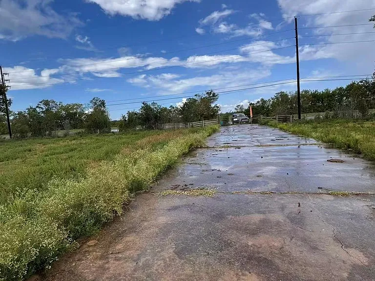 0 FM 521 Hwy N — Photo 15