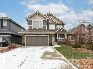 3198 Winspear Cres SW, Edmonton, AB T6X1S7