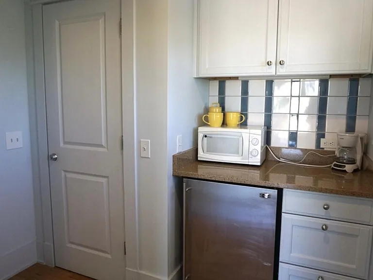 Washboard Ct — Photo 15