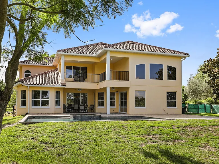 5554 Palm Lake Cir — Photo 74
