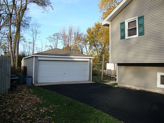 2 Car garage