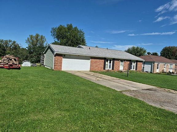3rd image of 2421 Bryonaire Rd