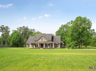 20655 Happy Woods Rd, Livingston, LA 70754