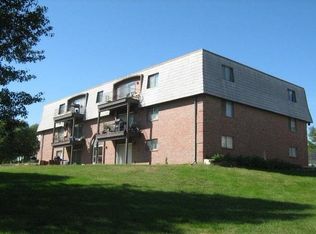 12220 Anne St, Omaha, NE 68137