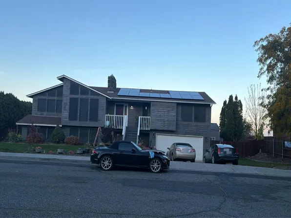 5902 W 26th Ave, Kennewick, WA 99338