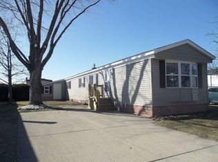 50149 Bronte Dr E, Shelby Township, MI 48315