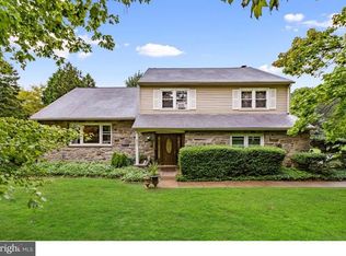 1104 Dunvegan Rd, West Chester, PA 19382