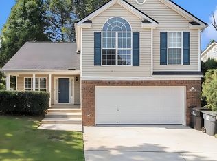 5914 Waggoner Ct, Rex, GA